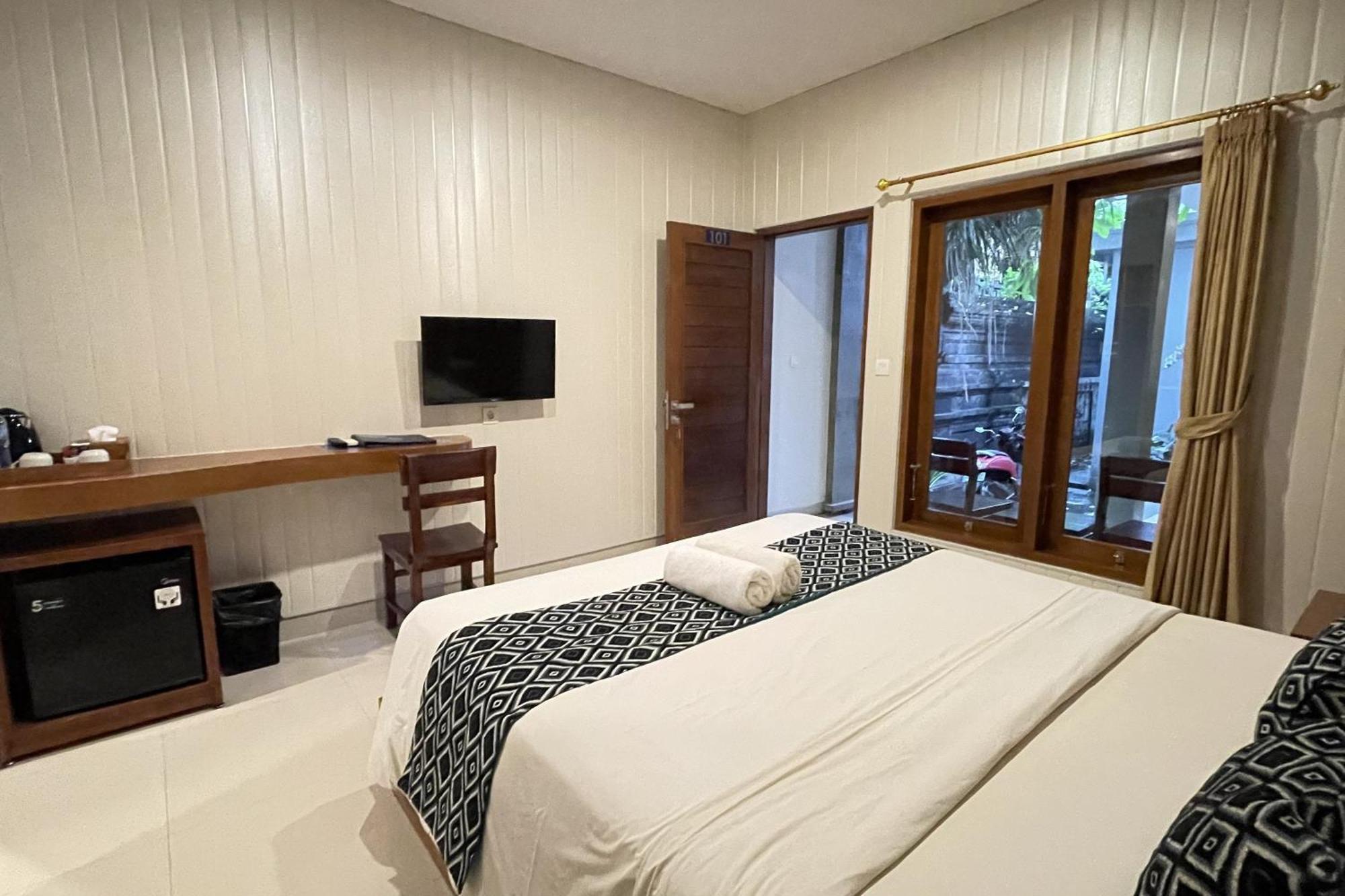 Singgah Hotel Seminyak Kültér fotó