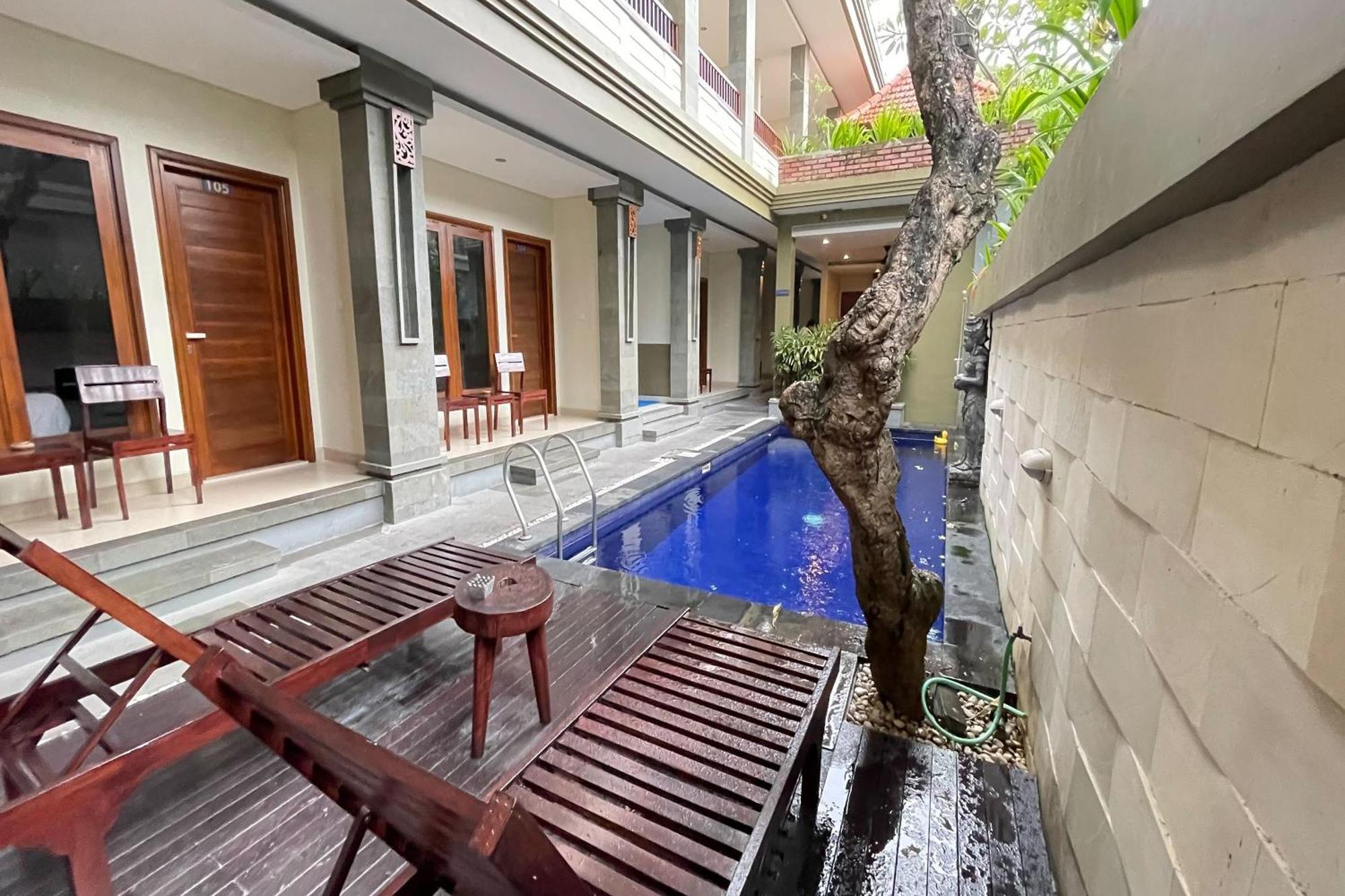 Singgah Hotel Seminyak Kültér fotó